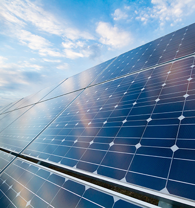 image : <h3>Photovoltaik</h3>
<p>
Eigene Energie erzeugen und Stromkosten langfristig senken.
</p>